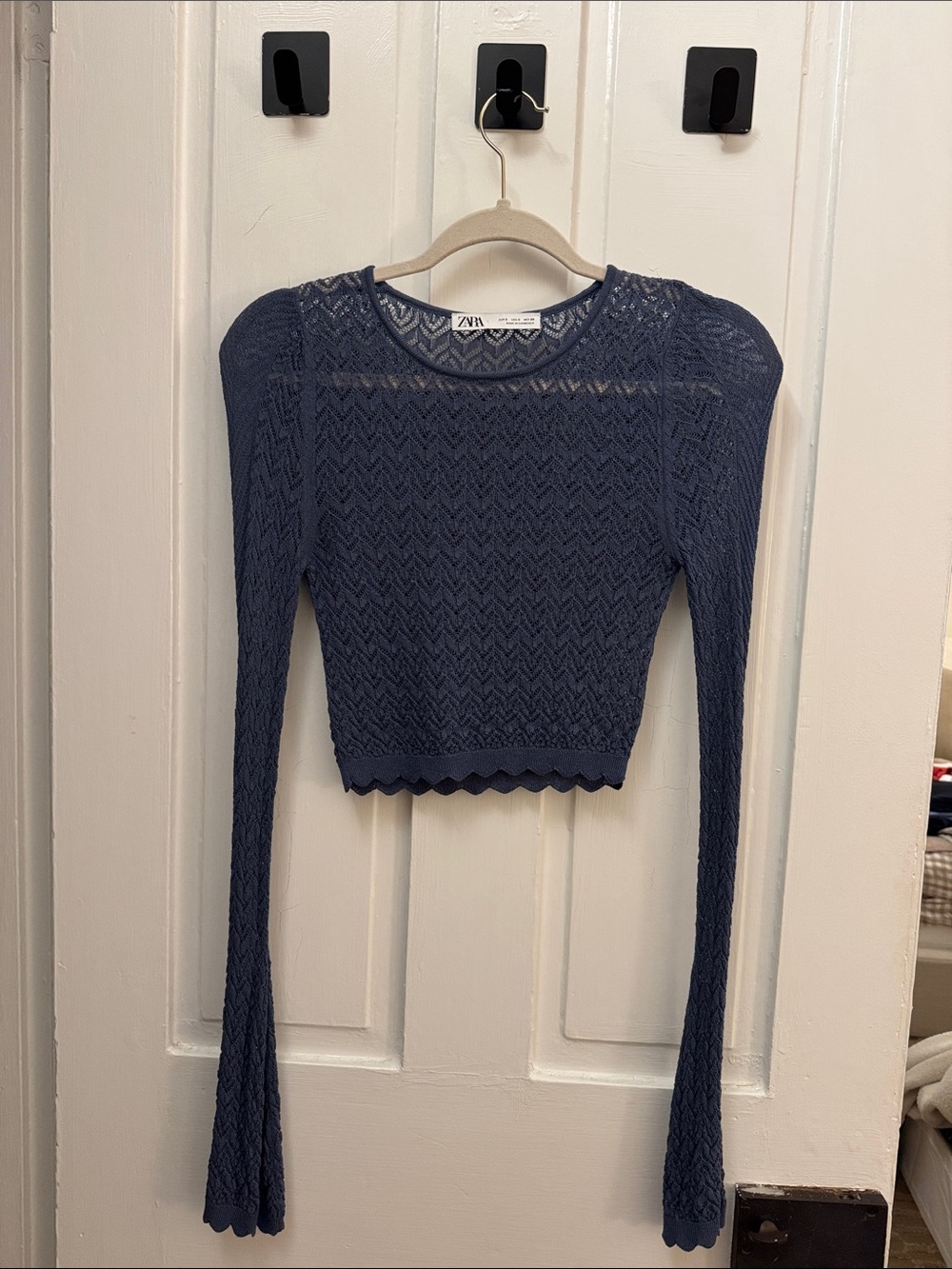 Zara Navy Lace Knit Long Sleeve Crop Top